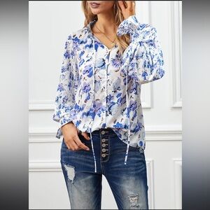 Floral Print V-Neck Boho Blouse Size Large Puff Sleeves Peasant Smocked Ruffles